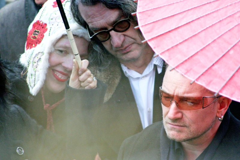 DonataWimWenders_Bono_2008_8350